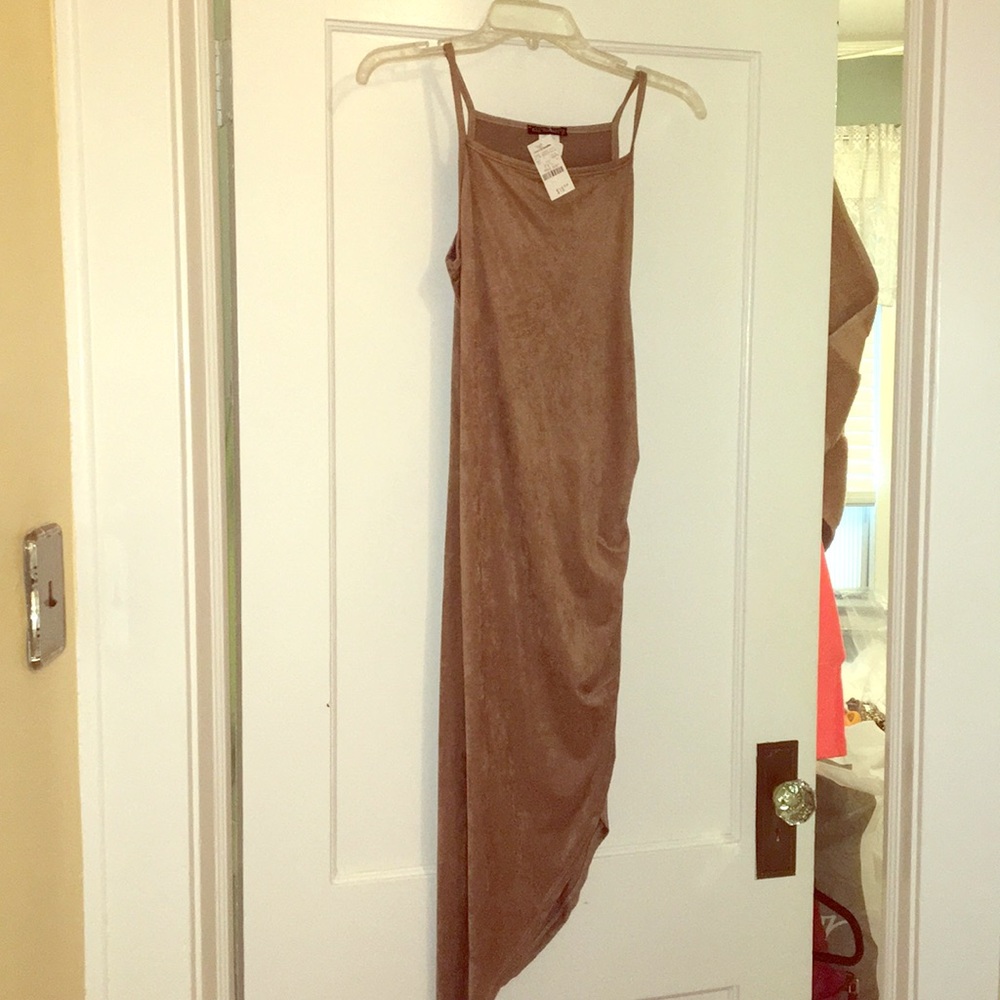 Dress. Color: Taupe, Size: M